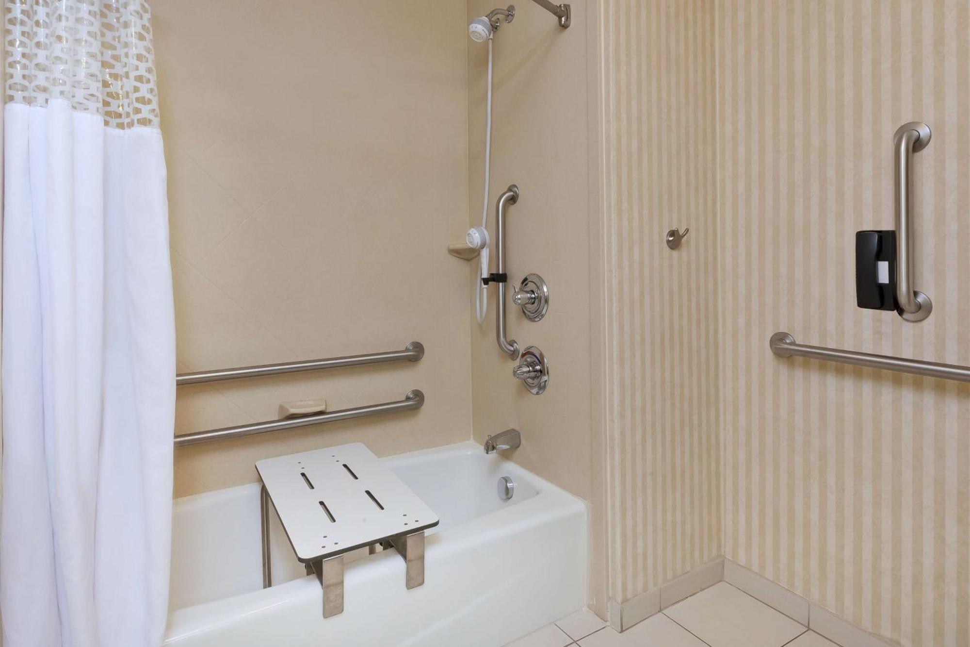 Hampton Inn Detroit/Southgate Zewnętrze zdjęcie