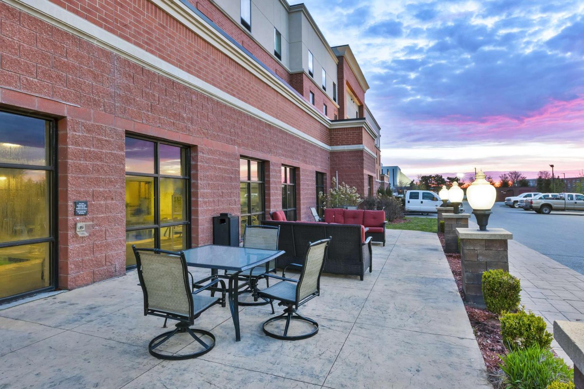 Hampton Inn Detroit/Southgate Zewnętrze zdjęcie